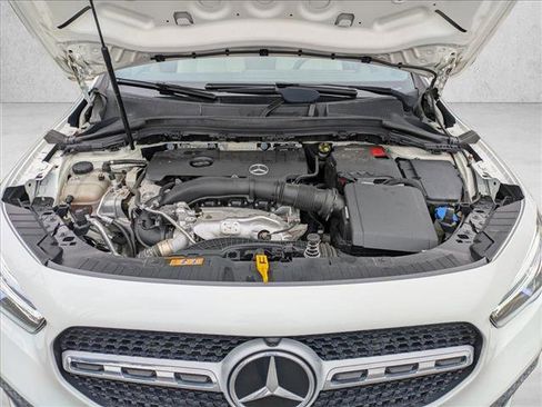 Used 2021 Mercedes-Benz GLA 250 4MATIC image 23