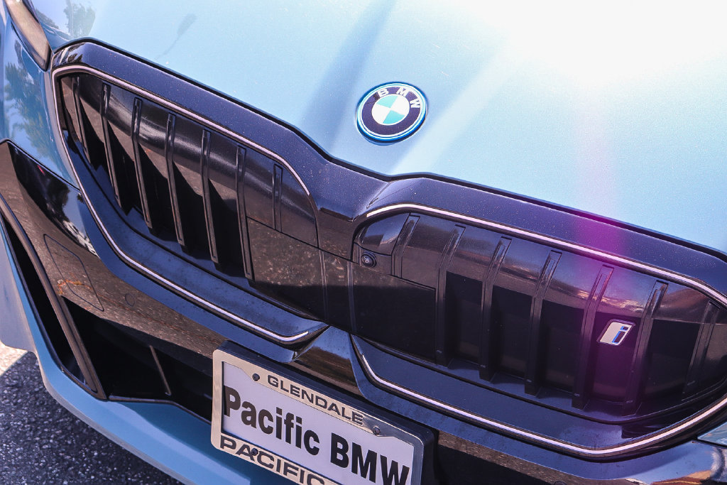 Used 2027 BMW i5 xDrive40 AWD/4WD image 11