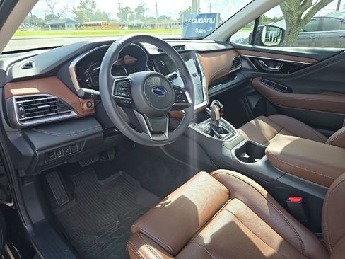 Used 2024 Subaru Outback Touring XT AWD/4WD image 13