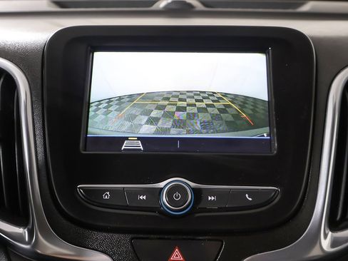 Used 2019 Chevrolet Equinox LT image 36