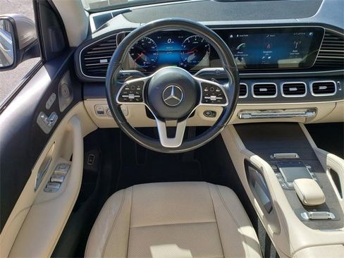 Used 2021 Mercedes-Benz GLS 450 4MATIC image 19