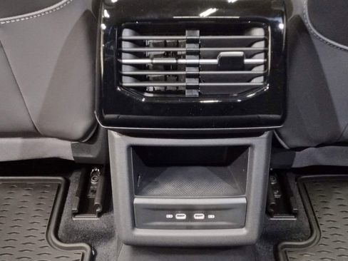 New 2026 Volkswagen ID.4 Pro S image 33