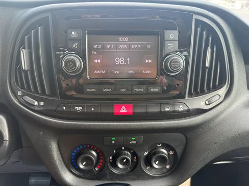 Used 2022 RAM ProMaster City Tradesman w/ Window Group 05 FWD image 11