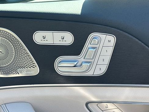 New 2026 Mercedes-Benz GLS 450 4MATIC image 16