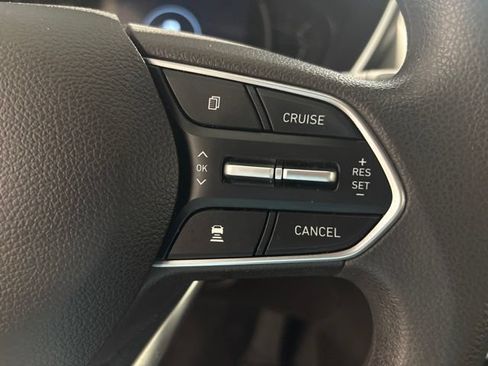 Used 2020 Hyundai Santa Fe SEL FWD image 17