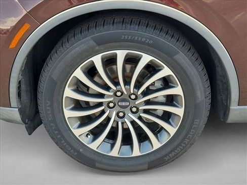 Used 2020 Lincoln Aviator Reserve RWD image 21