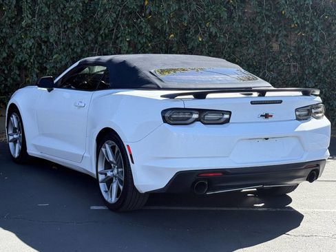 Used 2020 Chevrolet Camaro LT w/ RS Package image 5