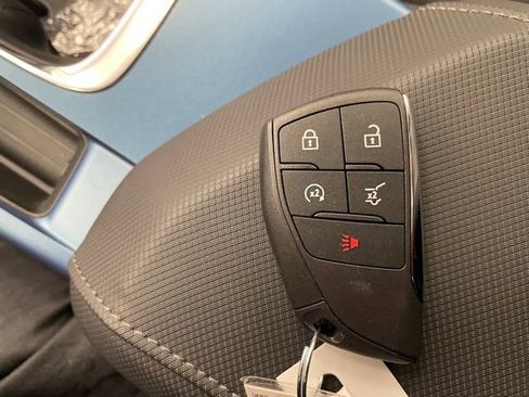 New 2026 Chevrolet Equinox EV LT image 20