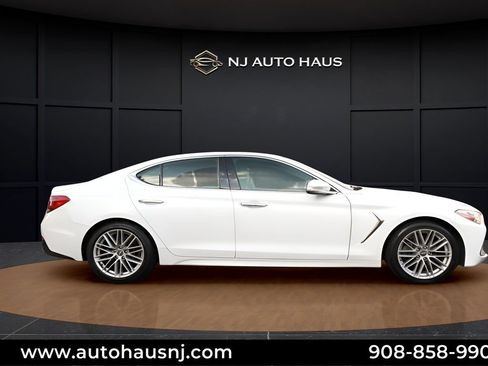 Used 2020 Genesis G70 2.0T w/ Elite Package RWD image 34