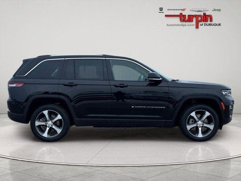 Used 2023 Jeep Grand Cherokee 4WD 4xe w/ Luxury Tech Group II image 6