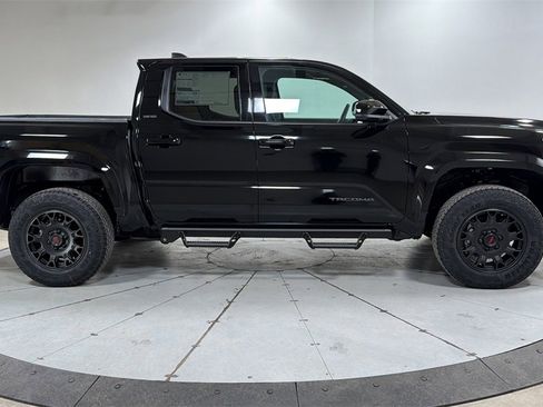 New 2026 Toyota Tacoma SR5 image 6