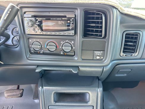 Used 2002 GMC Sierra 1500 2WD Extended Cab image 24