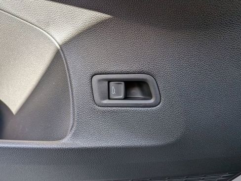 New 2026 Volkswagen Atlas SEL image 23