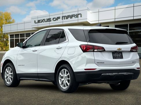 Used 2024 Chevrolet Equinox LT image 3