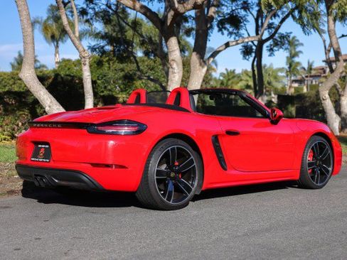 Used 2019 Porsche 718 Boxster S RWD image 10