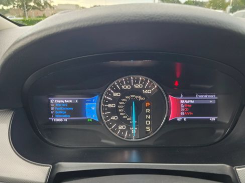 Used 2013 Ford Edge SEL FWD image 9