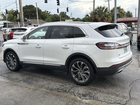 Used 2022 Lincoln Nautilus Reserve w/ Equipment Group 201A FWD image 4