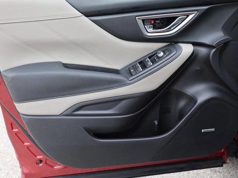 Used 2024 Subaru Forester Limited image 12