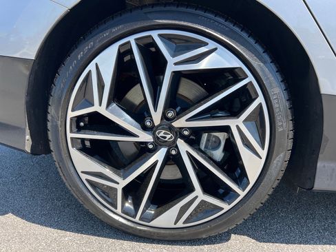 Used 2024 Hyundai Ioniq 6 SEL RWD image 21