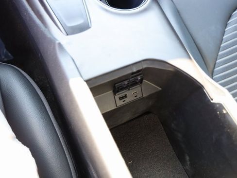 Certified 2022 Toyota Camry SE image 22