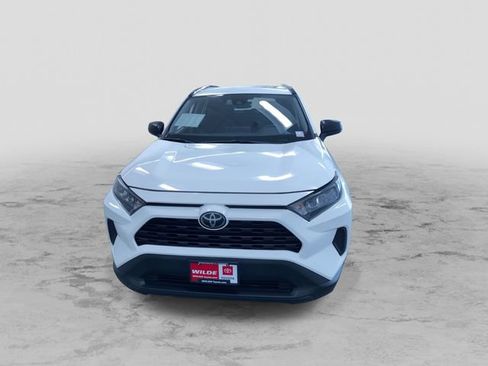 Used 2019 Toyota RAV4 LE w/ All Weather Liner Package AWD/4WD image 5