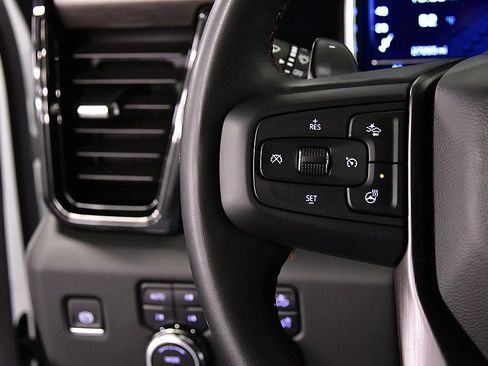 Used 2024 GMC Sierra 1500 AT4 w/ AT4 Preferred Package image 23