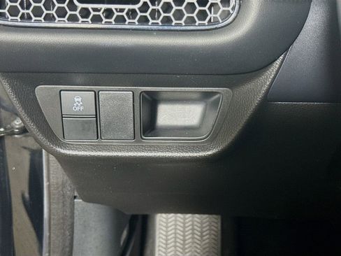Used 2023 Honda HR-V Sport image 10