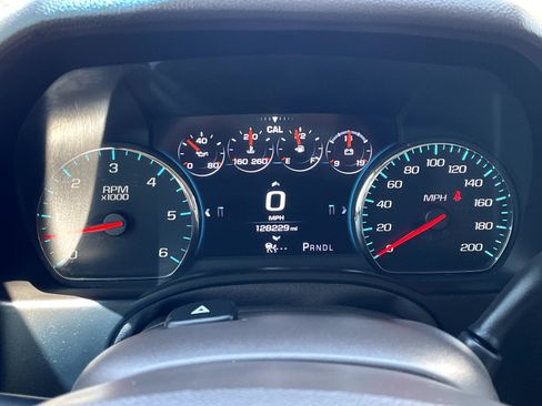 Used 2017 GMC Yukon Denali AWD/4WD image 13