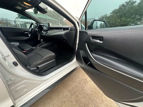 Used 2022 Toyota Corolla SE image 17
