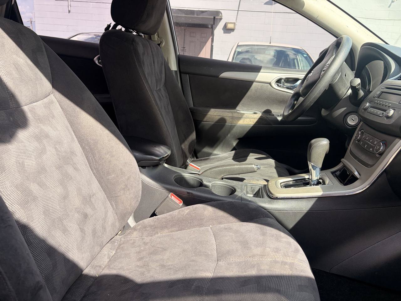 Used 2013 Nissan Sentra SV FWD image 13