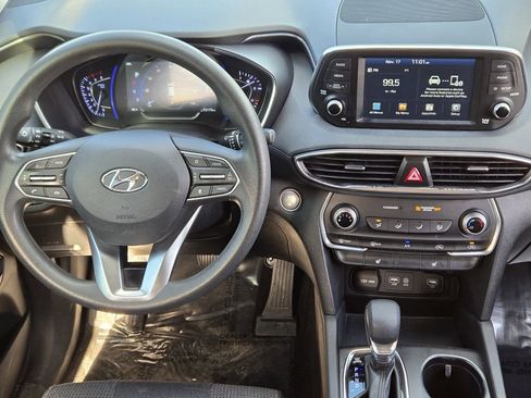 Used 2019 Hyundai Santa Fe SEL image 33