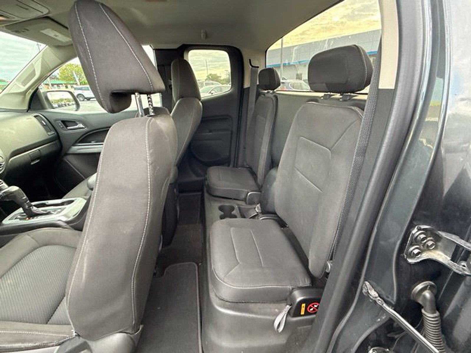 Used 2016 Chevrolet Colorado LT AWD/4WD image 19