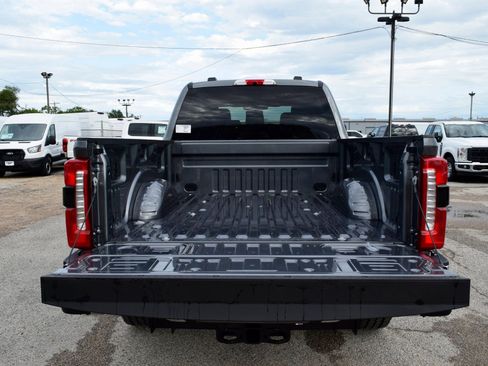 New 2026 Ford F250 Lariat w/ FX4 Off-Road Package image 21