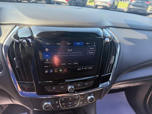Certified 2023 Chevrolet Traverse LT AWD/4WD image 19