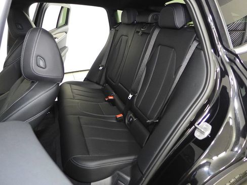 Used 2023 BMW X4 xDrive30i w/ Premium Package AWD/4WD image 21