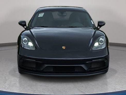 Used 2018 Porsche 718 Cayman S RWD image 2