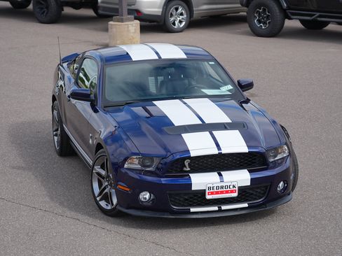 Used 2011 Ford Mustang Shelby GT500 RWD image 35