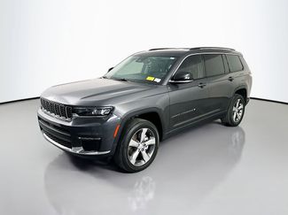 Used 2022 Jeep Grand Cherokee L Limited AWD/4WD video 3