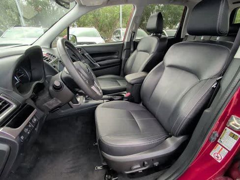 Used 2017 Subaru Forester 2.5i Touring AWD/4WD image 14