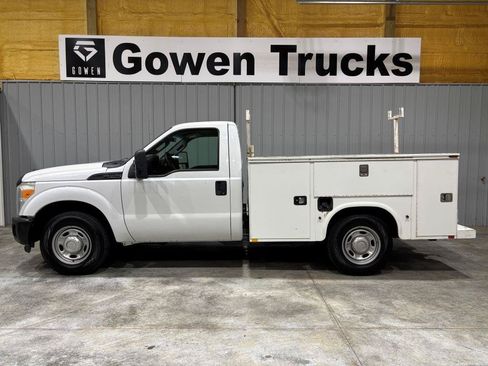 Used 2012 Ford F250 XL RWD image 2