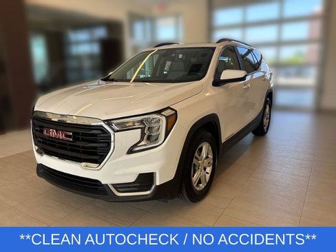 Used 2022 GMC Terrain SLE w/ Driver Convenience Package FWD image 5