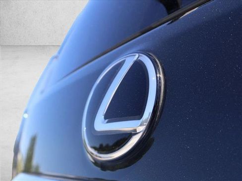 Used 2023 Lexus GX 460 Premium w/ Premium Package AWD/4WD image 29