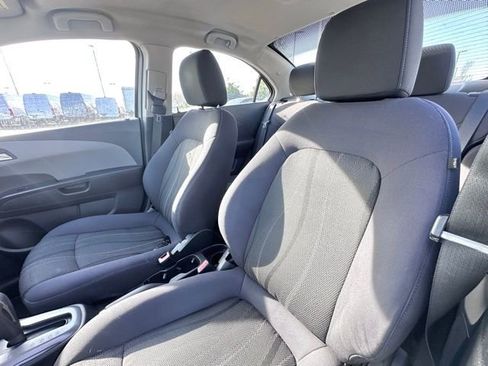 Used 2012 Chevrolet Sonic LT image 16