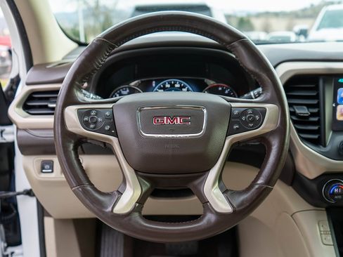 Used 2017 GMC Acadia Denali w/ Technology Package image 18