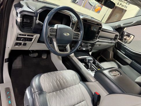 Used 2022 Ford F150 Limited image 33