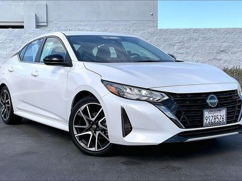 Used 2024 Nissan Sentra SR image 12