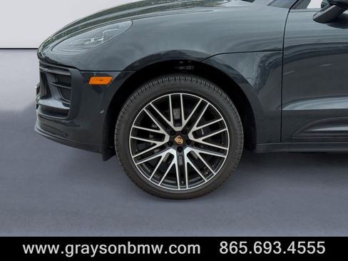 Used 2024 Porsche Macan AWD/4WD image 9