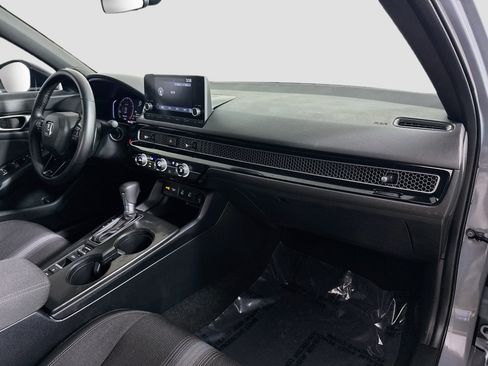 Used 2025 Honda Civic Sport image 30