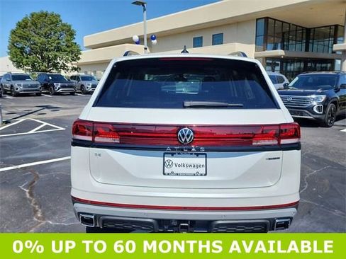New 2026 Volkswagen Atlas Peak Edition image 3