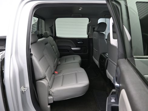 Used 2018 Chevrolet Silverado 1500 LTZ Z71 AWD/4WD image 12